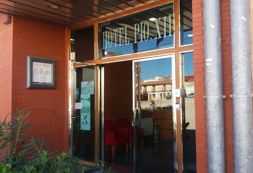 هتل Pio Xii Jumilla