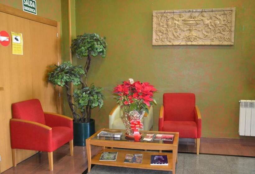 هتل Pio Xii Jumilla