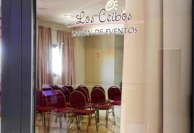 호텔 Portal Del Este