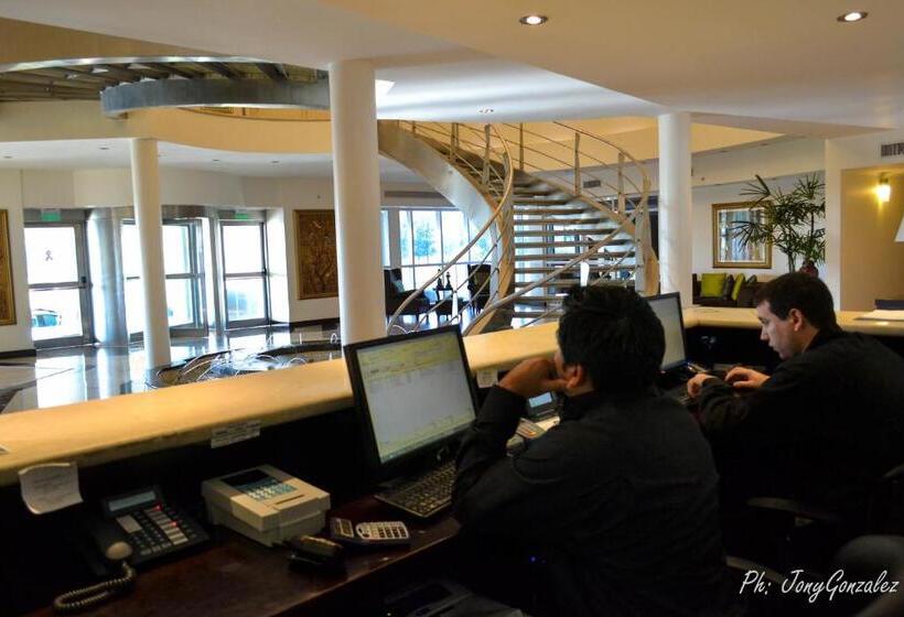 فندق Quinto Elemento