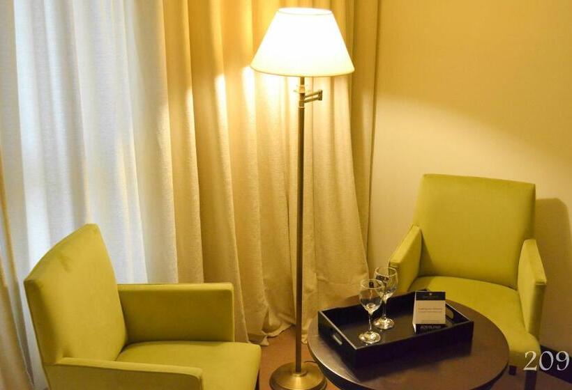 فندق Quinto Elemento