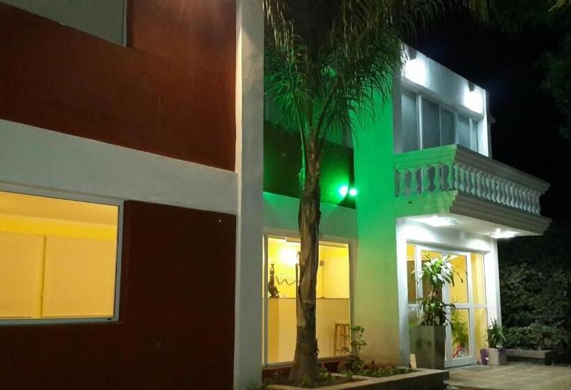 فندق Ríomío Habilitado