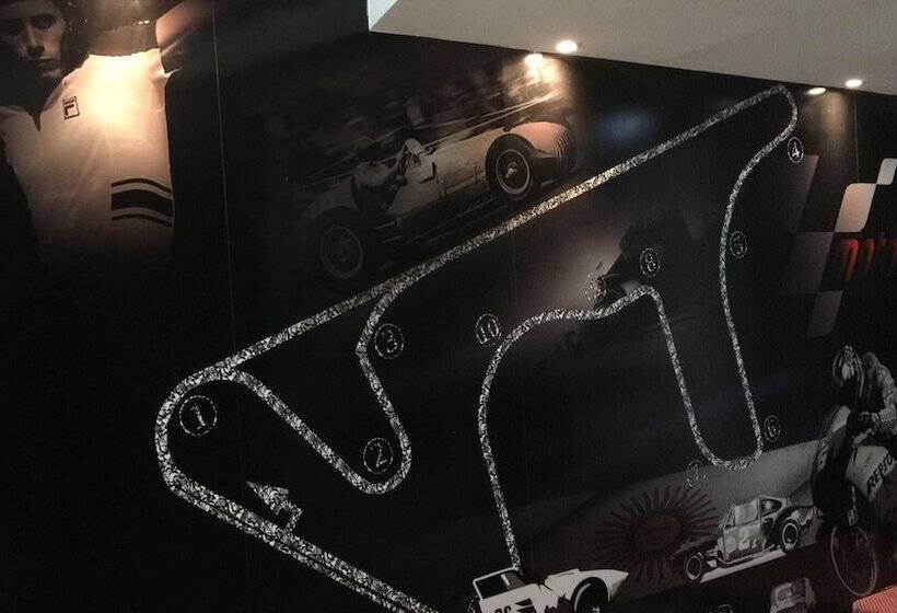 Отель Siglo Sexto