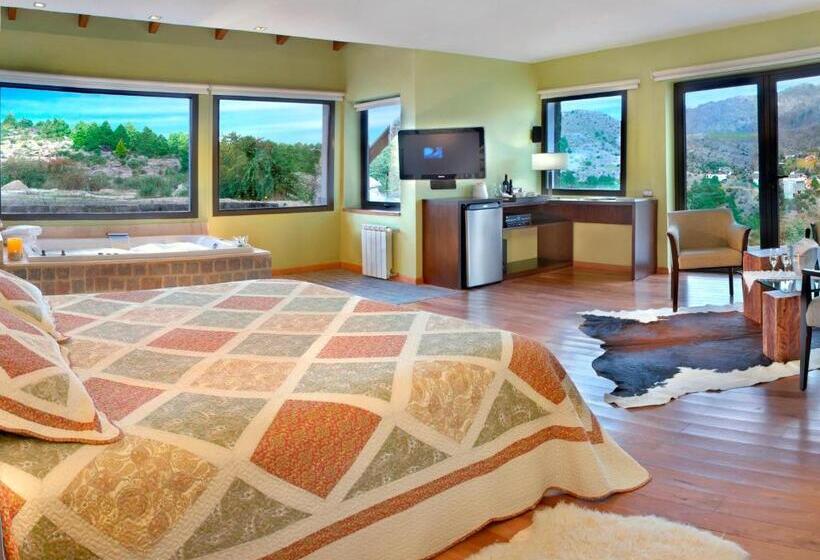 فندق Suites De La Colina