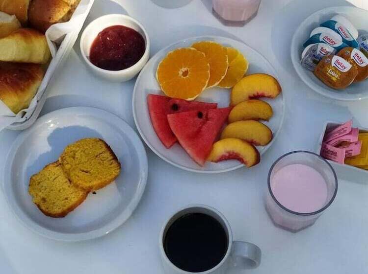 酒店 Valeria House Rental Suites