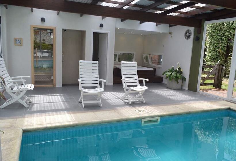 酒店 Valeria House Rental Suites