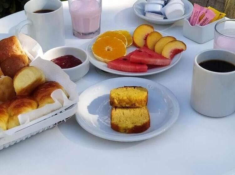 酒店 Valeria House Rental Suites