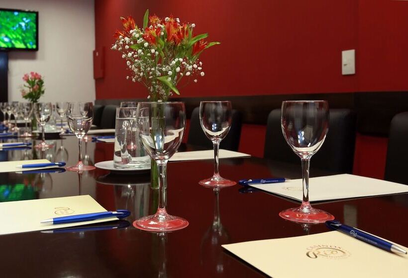 酒店 Y Casino Del Rio General Roca