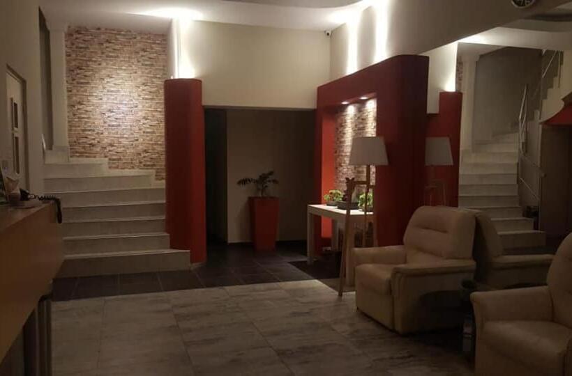 Отель Ychoalay Caz