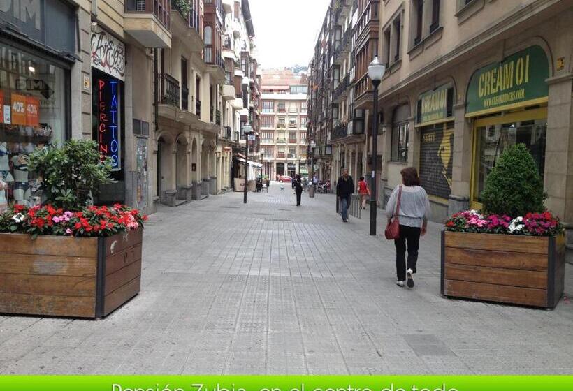 ホテル Zubia Urban Rooms