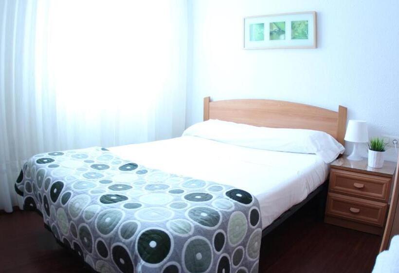 ホテル Zubia Urban Rooms