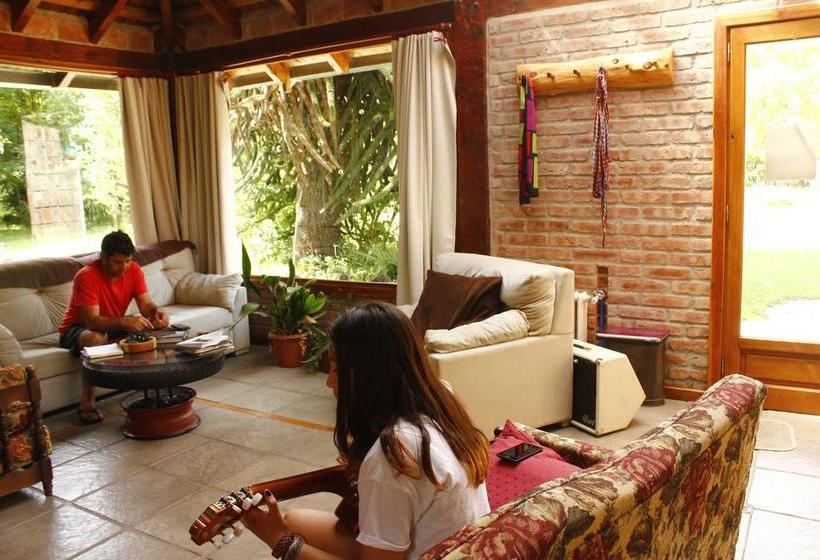 فندق صغير Huala Hosteria