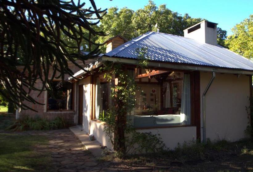 فندق صغير Huala Hosteria