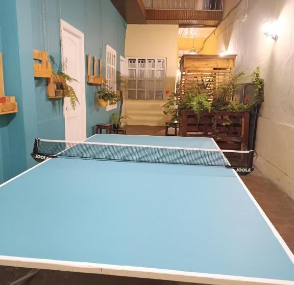 호스텔 Hostal Mochiliers Bed And Breakfast