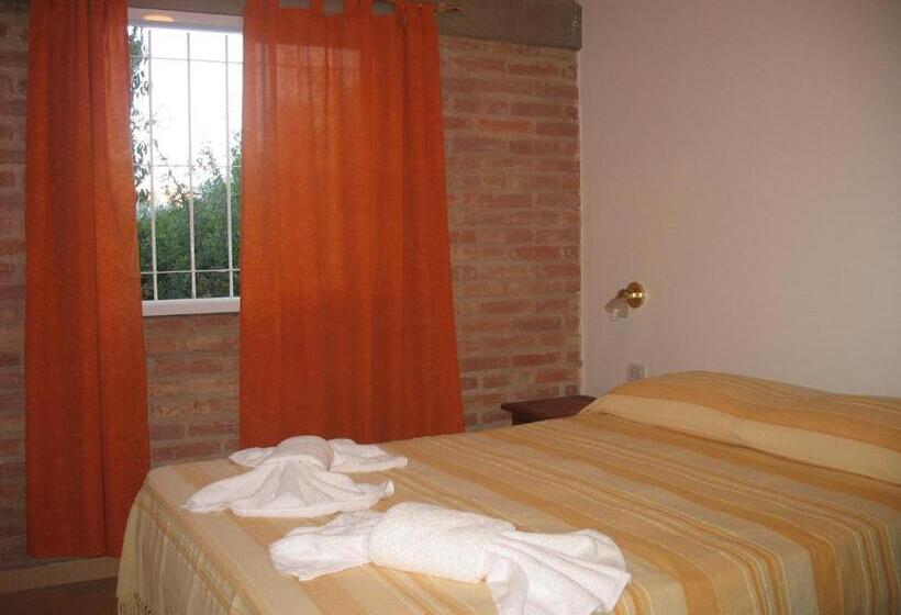 اقامتگاه Cabaña La Martina