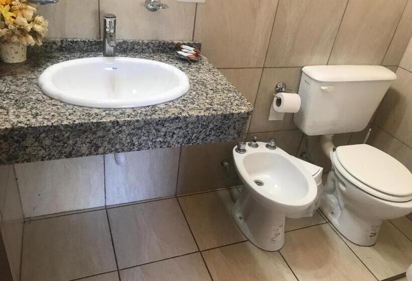 اقامتگاه Cabaña La Martina