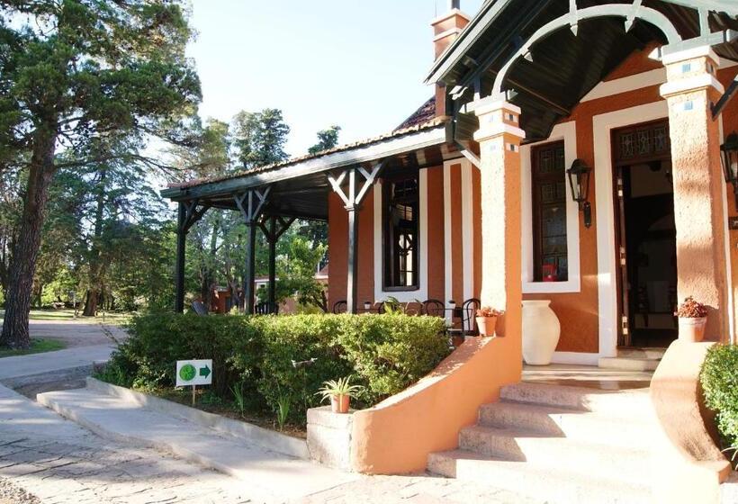 בית מלון כפרי Boutique Villa Art