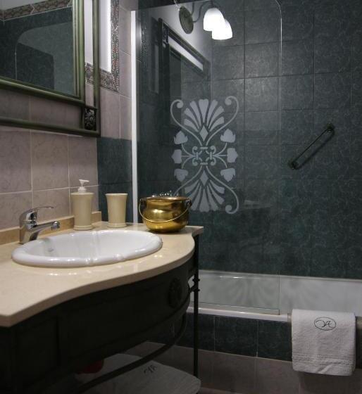 בית מלון כפרי Boutique Villa Art