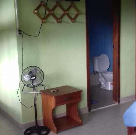 هاستل Hostal Tena ñaui