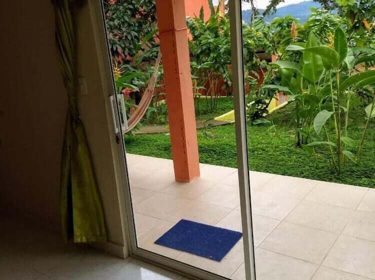 Общежитие Hostal Tena ñaui