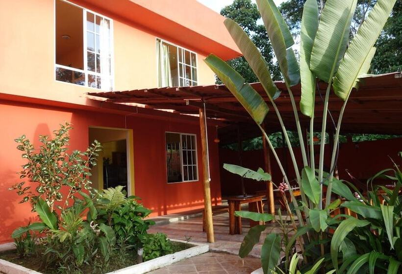 הוסטל Hostal Tena ñaui