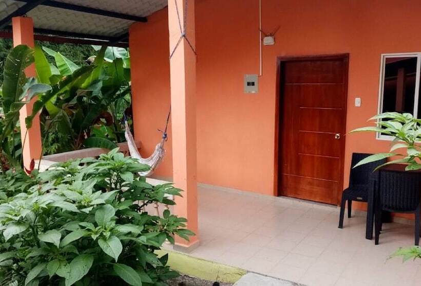 Общежитие Hostal Tena ñaui