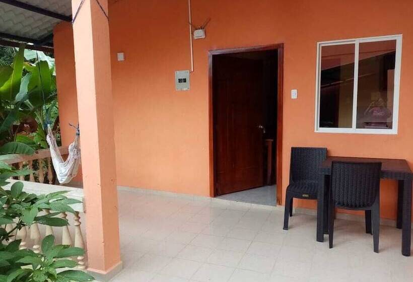 Общежитие Hostal Tena ñaui