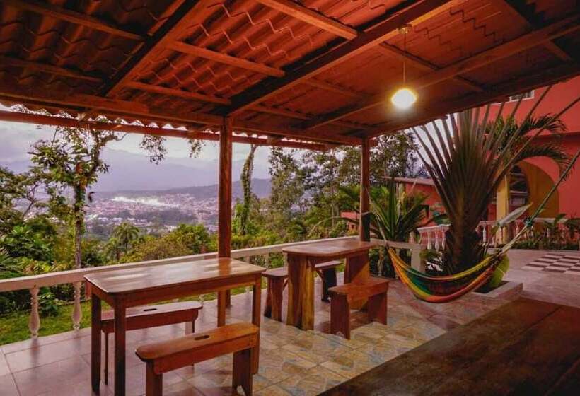 호스텔 Hostal Tena ñaui