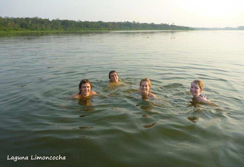 هاستل Hostal Tena ñaui