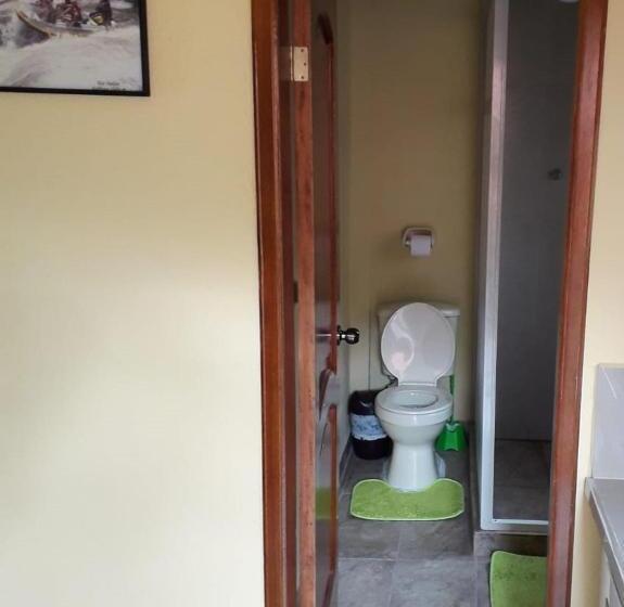 هاستل Hostal Tena ñaui