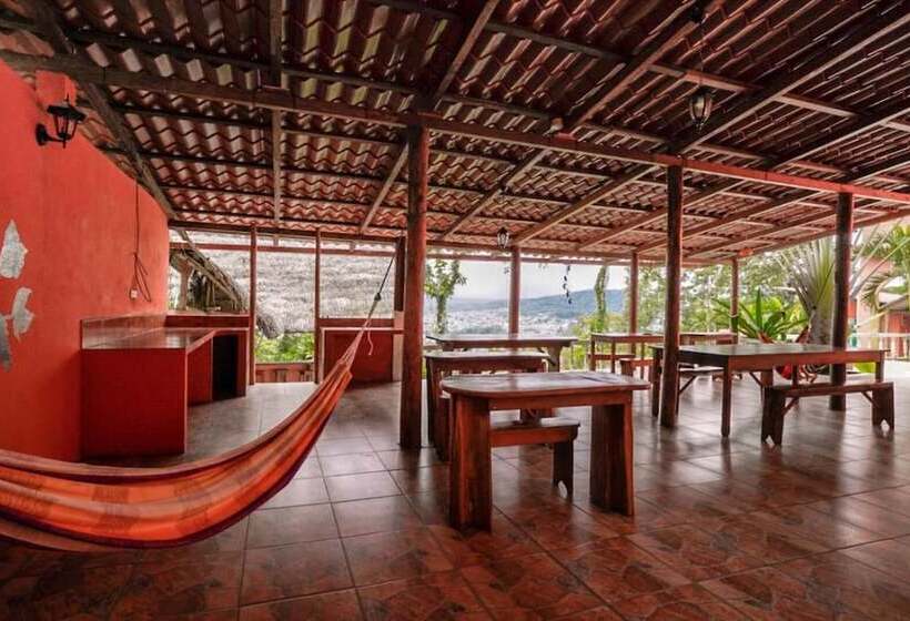 호스텔 Hostal Tena ñaui