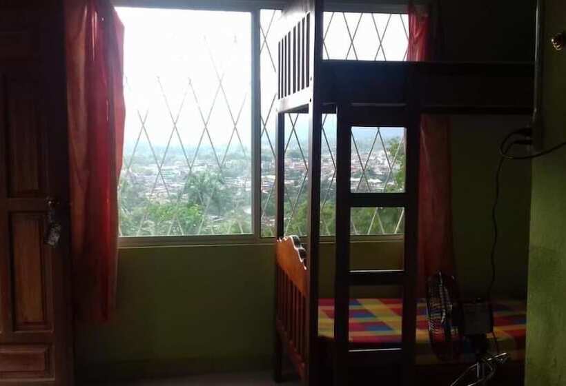 Общежитие Hostal Tena ñaui