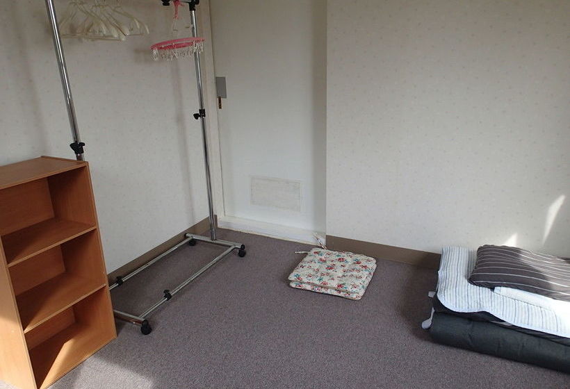 Okinawa Guest House Fushinuyauchi  Hostel