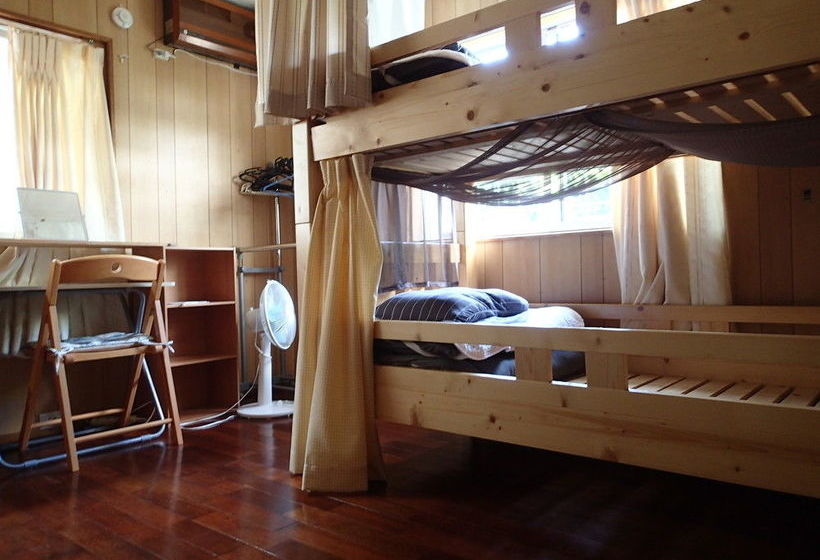 Okinawa Guest House Fushinuyauchi  Hostel