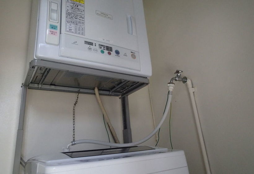 Okinawa Guest House Fushinuyauchi  Hostel