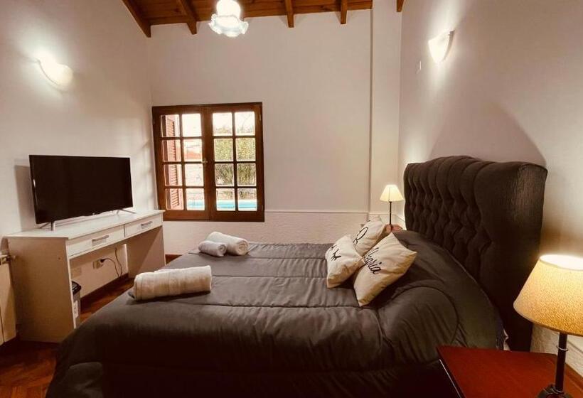 تختخواب و صبحانه Blue Sky Mendoza