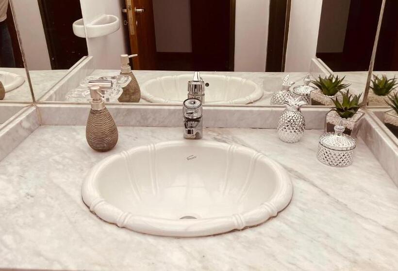 تختخواب و صبحانه Blue Sky Mendoza