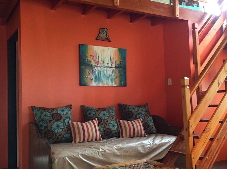 ベッドアンドブレックファースト El Colibrí Cabañas De La Naturaleza