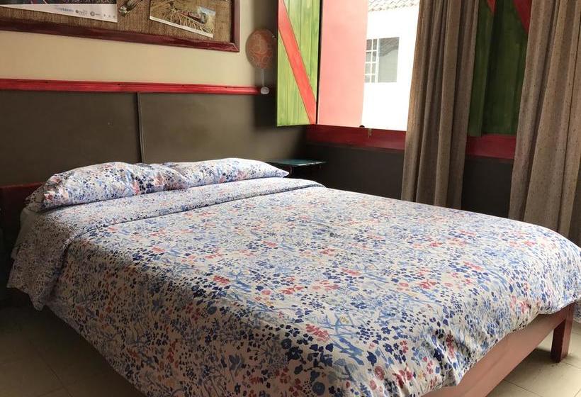 Bed and Breakfast Flying Donkey