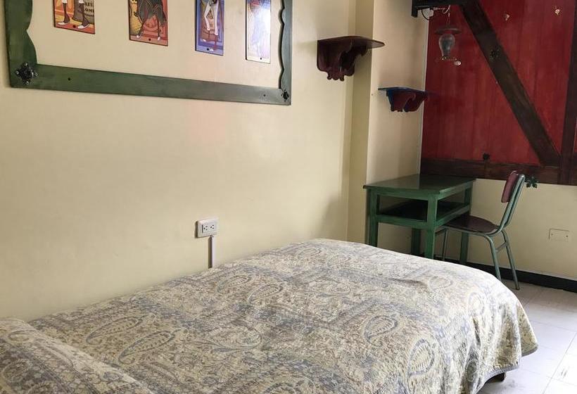 Bed and Breakfast Flying Donkey