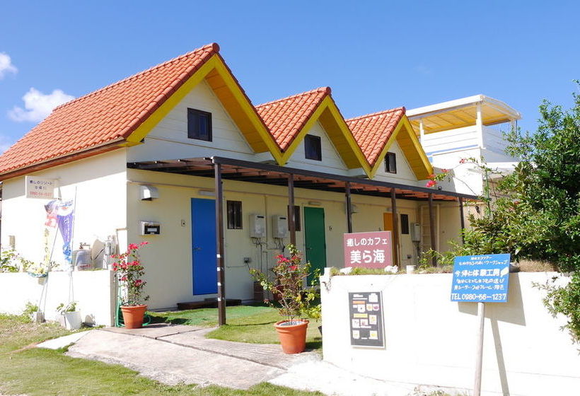 مبيت وإفطار Iyashi No Resort Nakijin