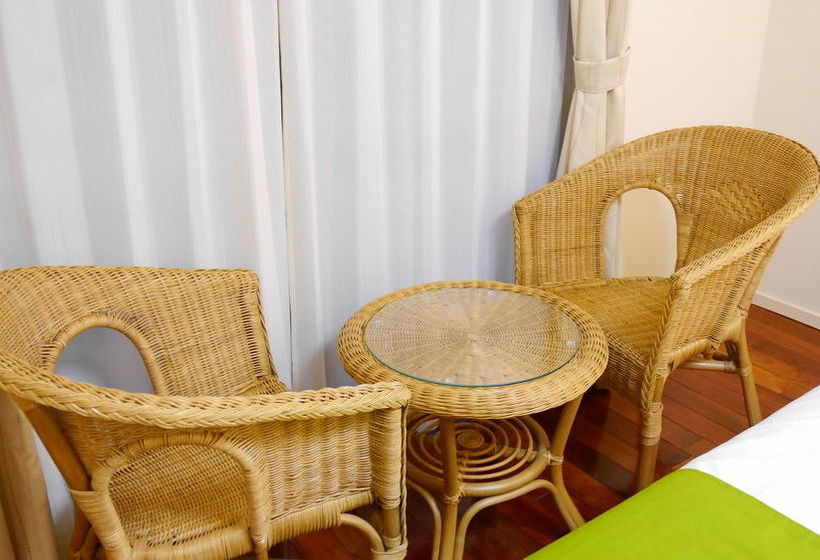 مبيت وإفطار Iyashi No Resort Nakijin