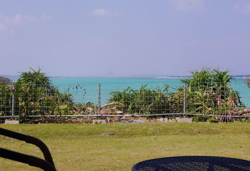 مبيت وإفطار Iyashi No Resort Nakijin