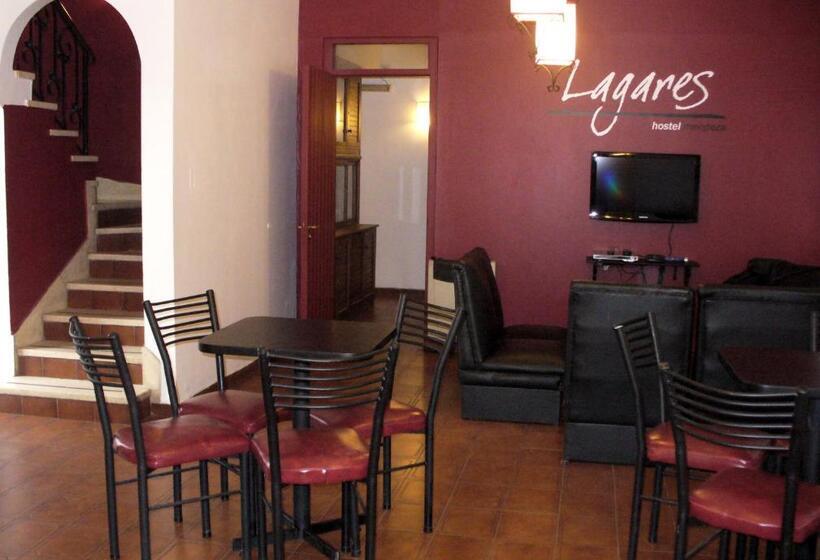 Hostel Lagares