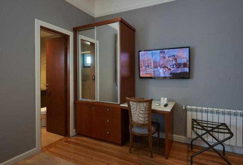 فندق Altos De Guemes