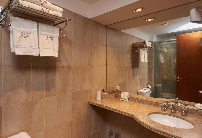 فندق Altos De Guemes