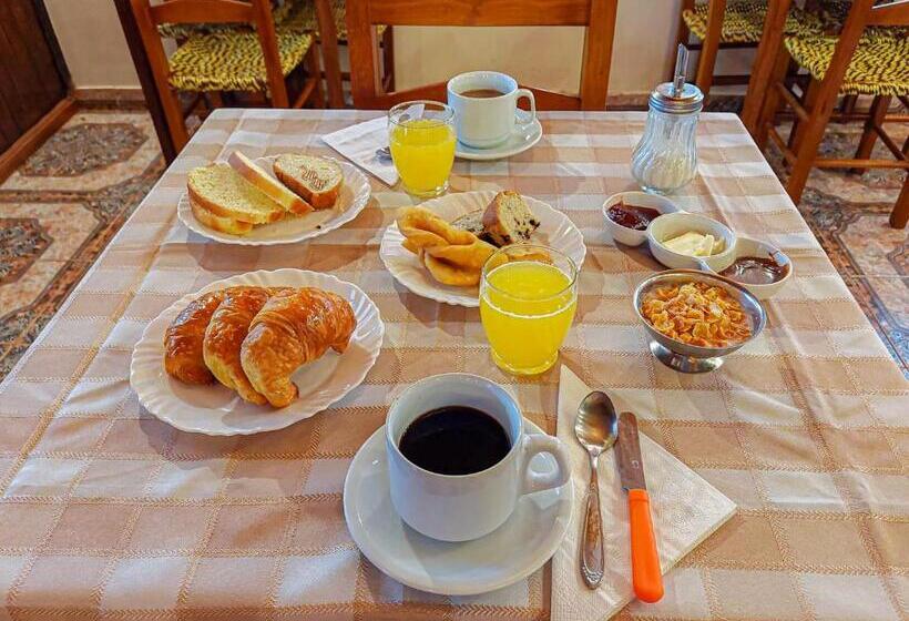 هتل Altos Del Iguazu