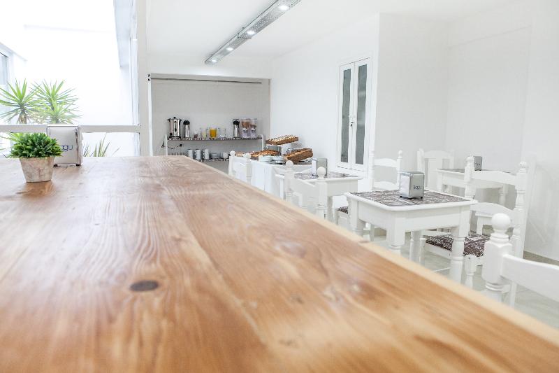 ホテル Bagú Playa Grande