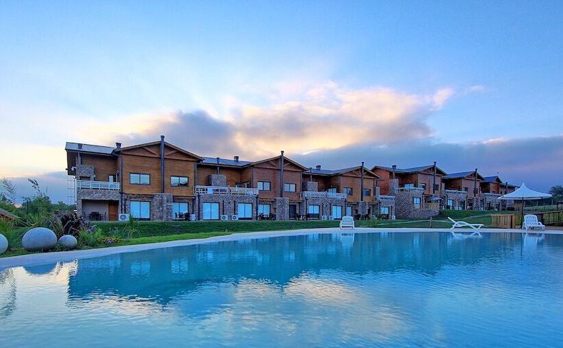 Отель Blackstone Country Villages