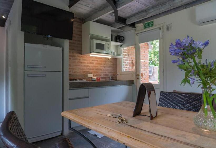 هتل Brisas Serranas